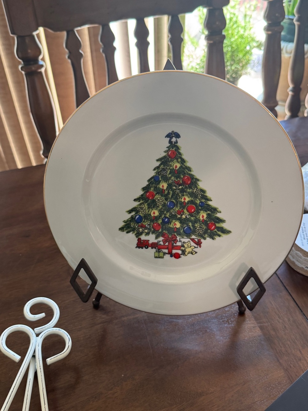 Vintage Holiday Christmas Tree Decorative Plate - Red & Green Accents